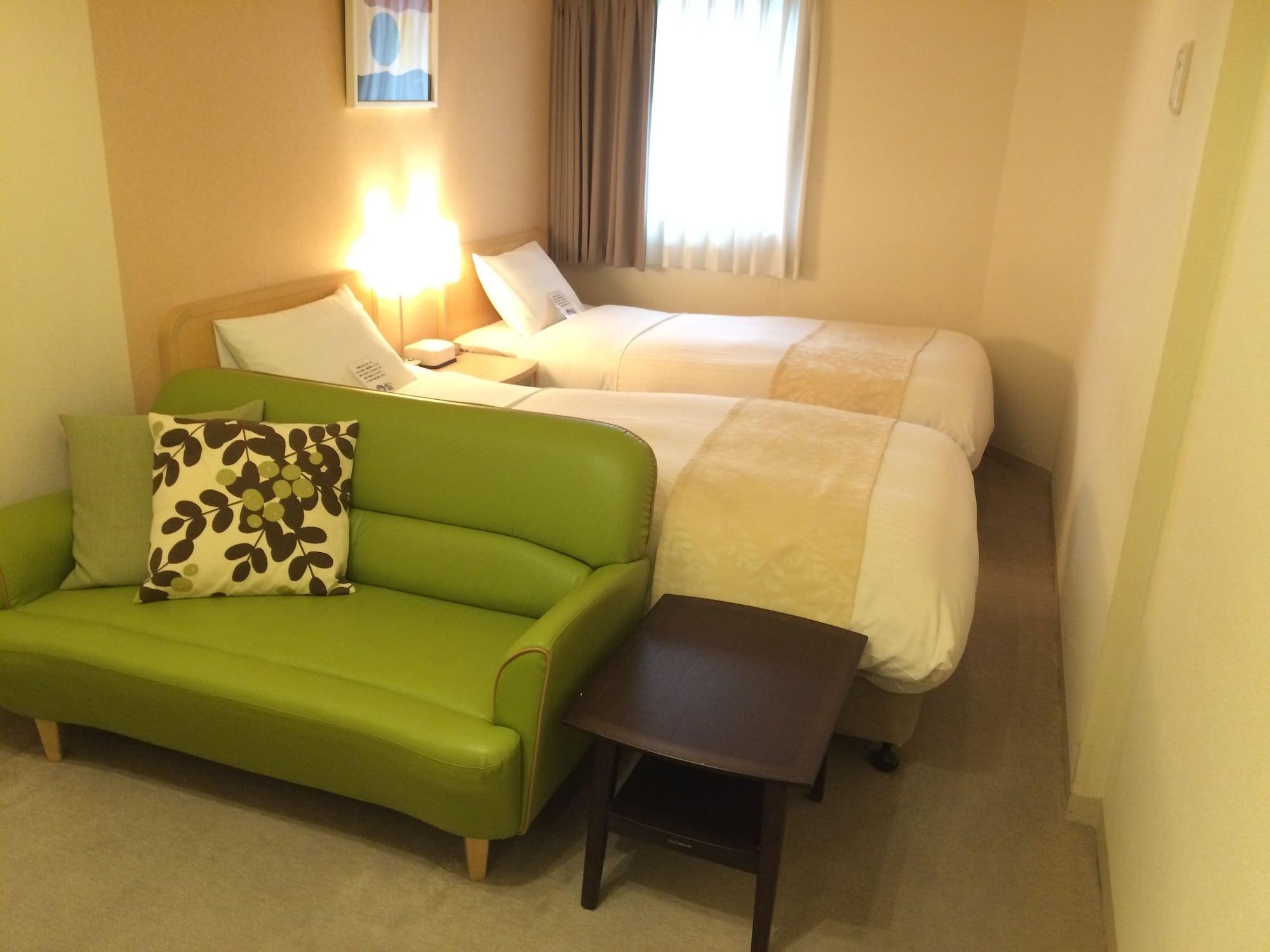 Hotel Famy Inn Kinshicho Tokyo prefektur Exteriör bild