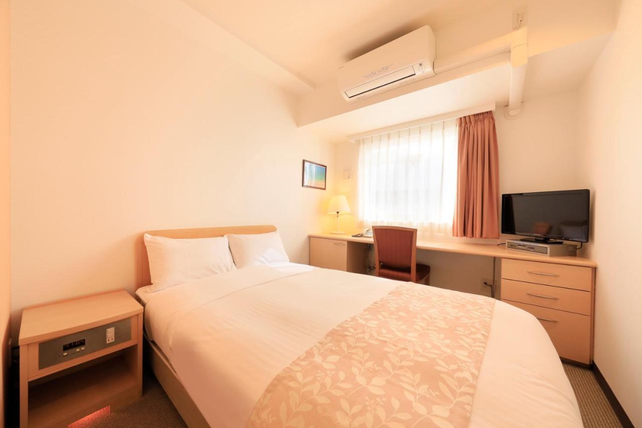 Hotel Famy Inn Kinshicho Tokyo prefektur Exteriör bild
