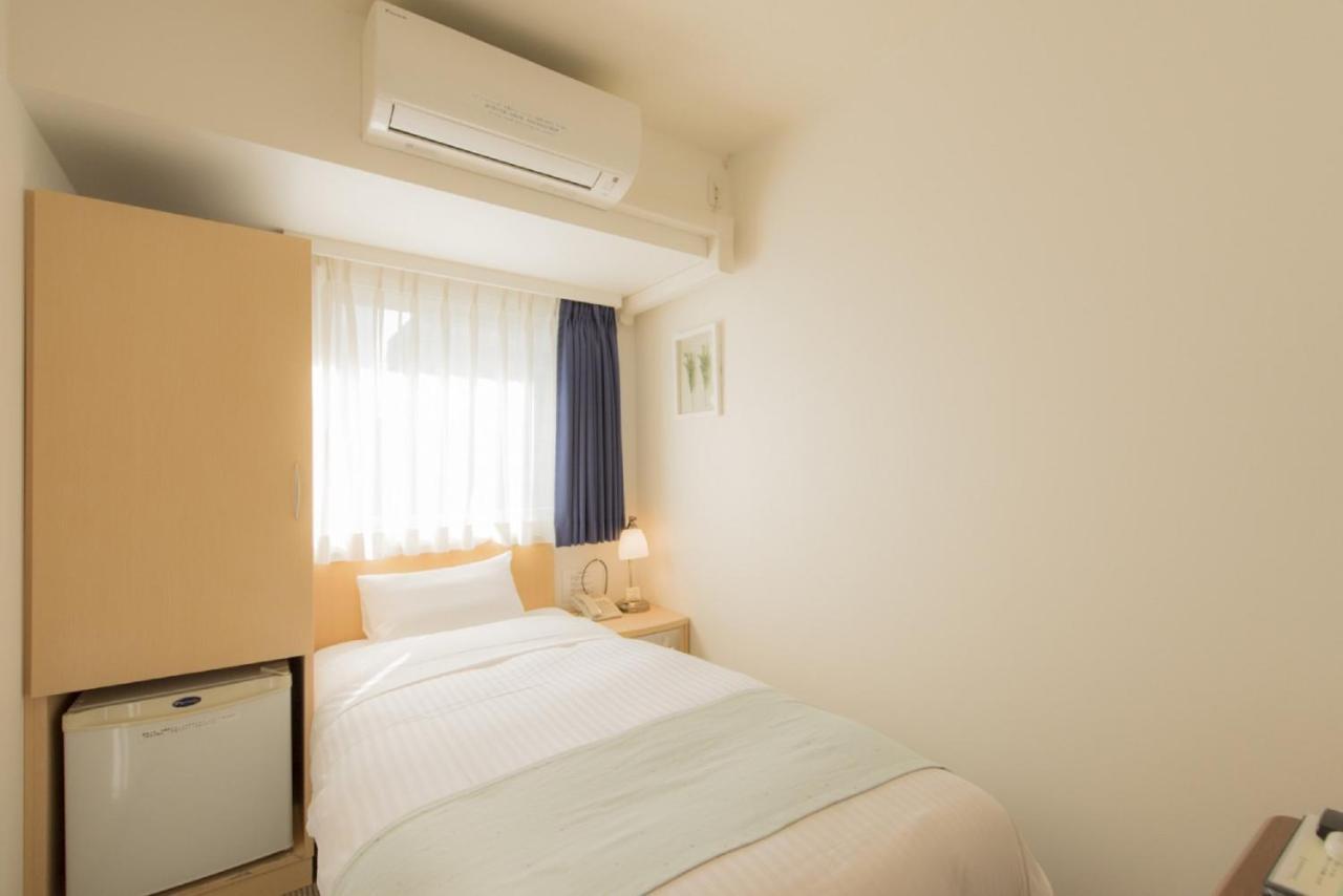Hotel Famy Inn Kinshicho Tokyo prefektur Exteriör bild