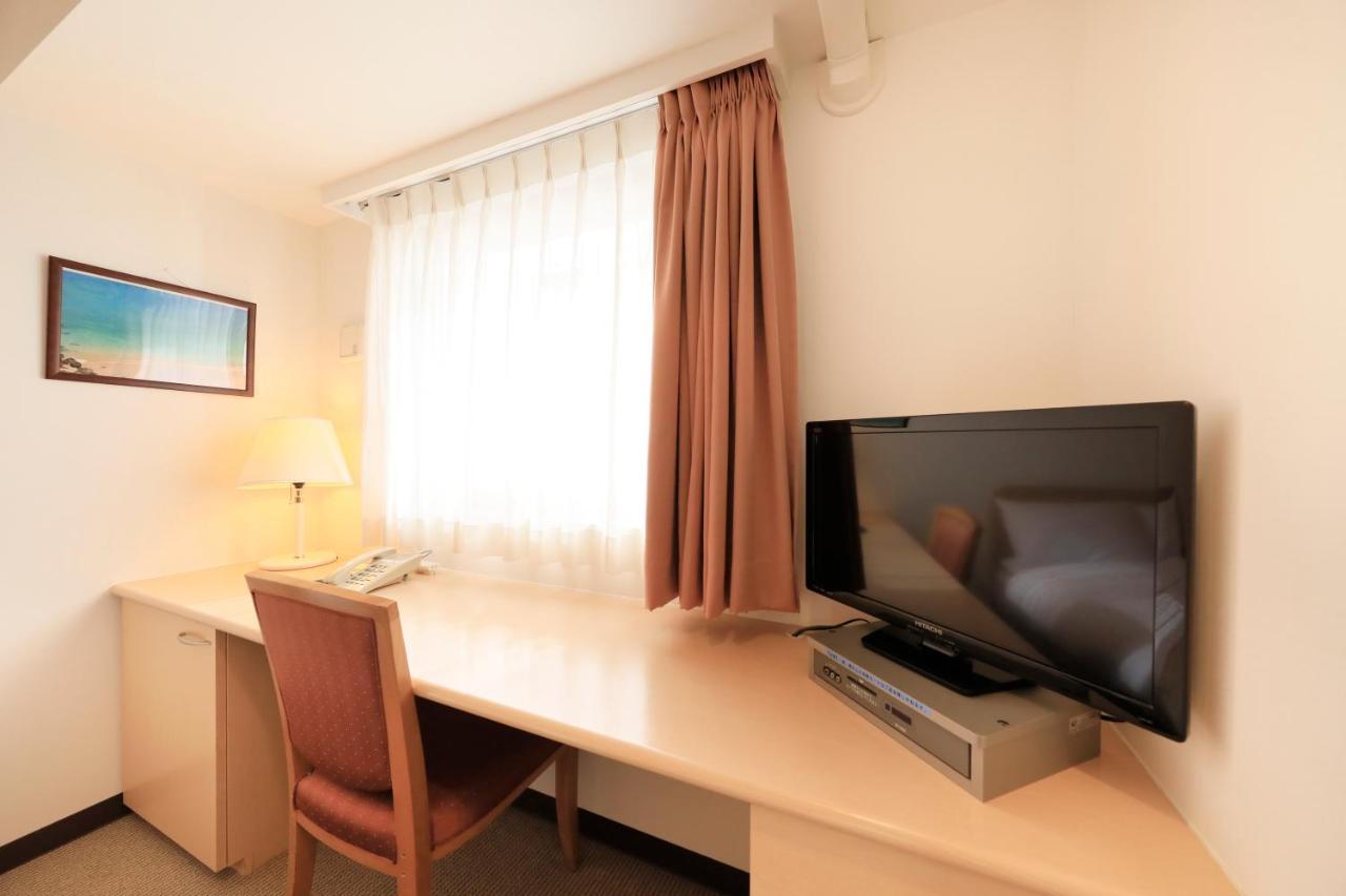 Hotel Famy Inn Kinshicho Tokyo prefektur Exteriör bild