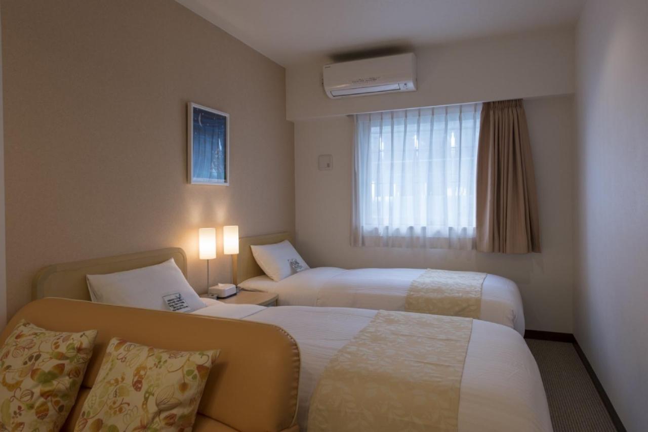 Hotel Famy Inn Kinshicho Tokyo prefektur Exteriör bild